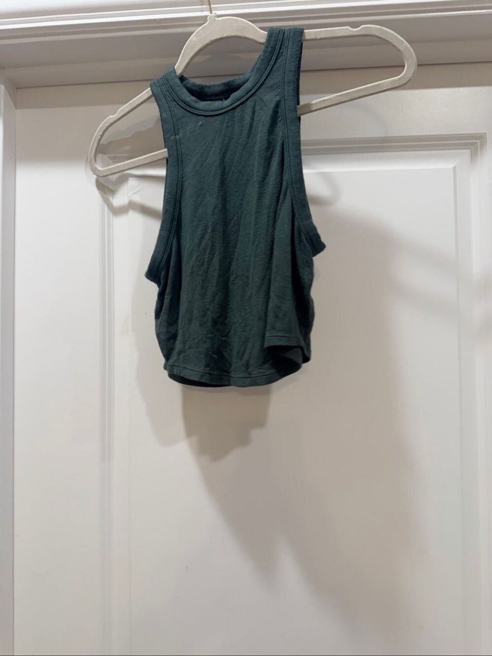 Lululemon Green Ribbed Cutout Muscle Tank Top Extra Small XS Athletic Workout